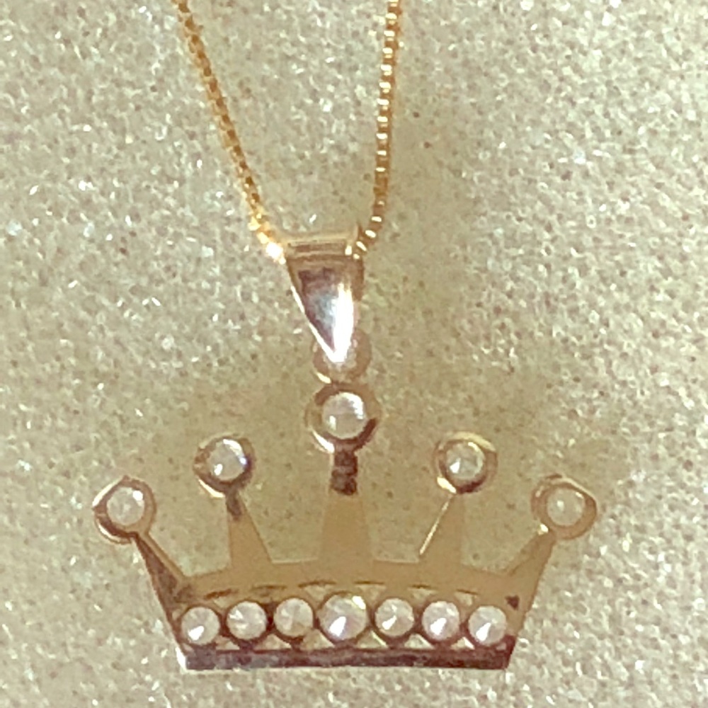 Gold pendent and chain diamonds CZ 10k solid gold